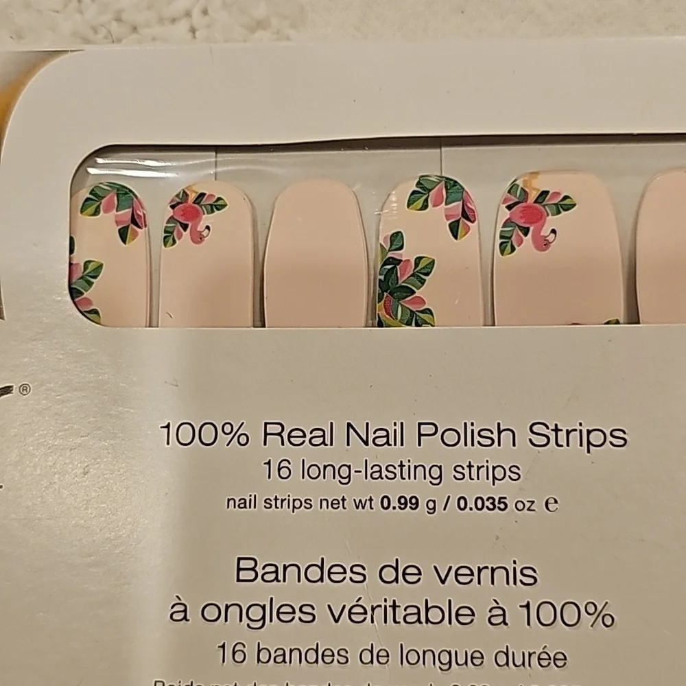 NWT Color Street - Picture 2 of 6